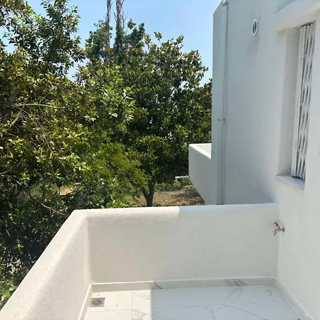 Natural Blue Messonette Дом отдыха Криопиги