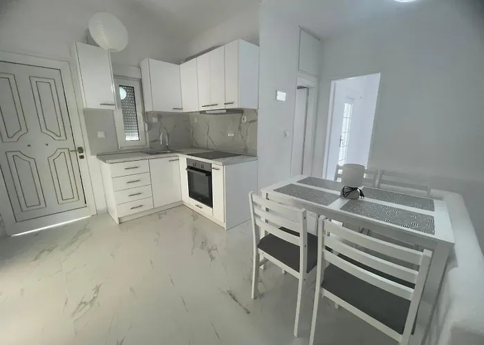 Natural Blue Messonette