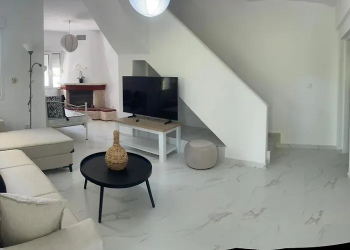 Natural Blue Messonette Kriopigi